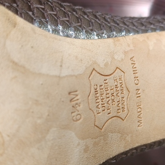 Moda Spana Silver Open Mesh Heels Womens Size 6.5 Evening Formal Shoes - Picture 6 of 8